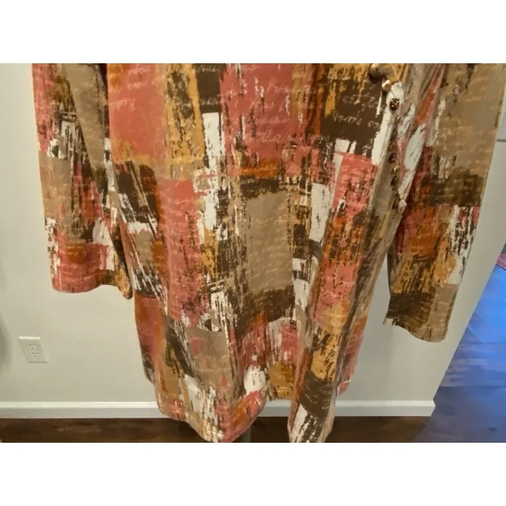 Ruby Rd Womens Size L Top 3/4 Sleeve V-Neck Button Decor - Picture 3 of 10
